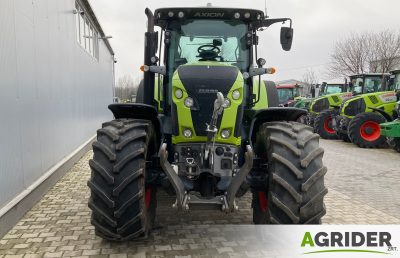 Claas Axion 830