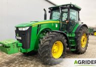 John Deere 8335 R eladó