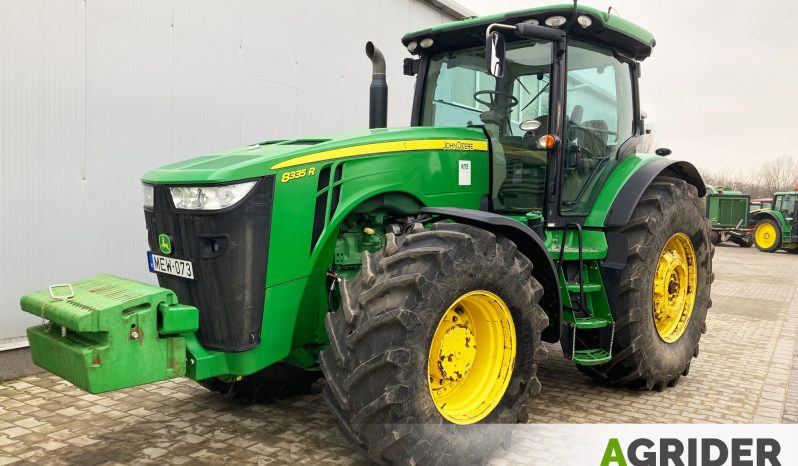 John Deere 8335 R eladó