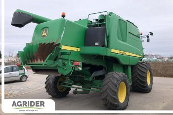 John Deere T560