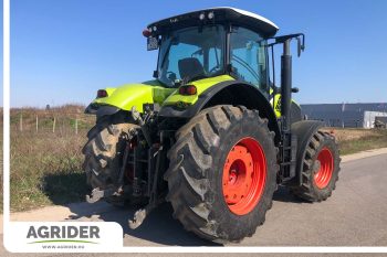 Claas Axion 830