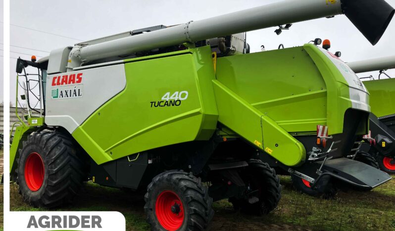
								Claas Tucano 440 full									