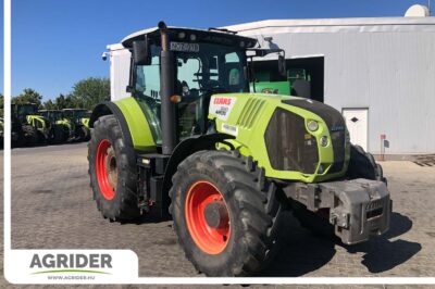 Claas Arion 650