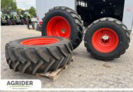 
										Claas traktor kerék full									