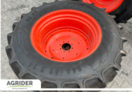 
										Claas traktor kerék full									
