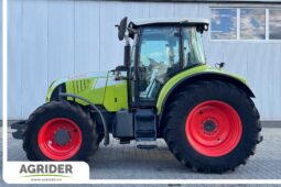 Claas Arion 640