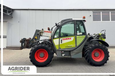 Claas Scorpion 7045