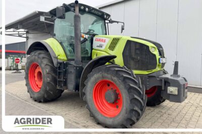 Claas Axion 830