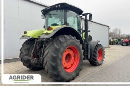 Claas Axion 830