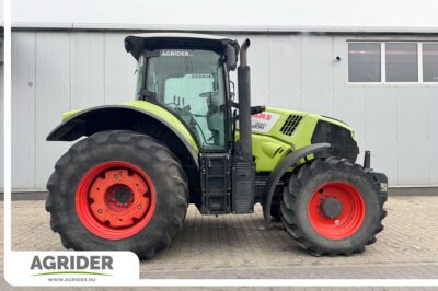 Claas Axion 830