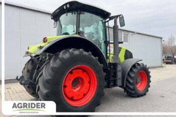 Claas Axion 830