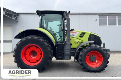 Claas Axion 830
