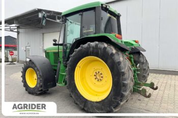 John Deere 6410
