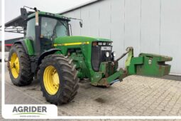 John Deere 8300