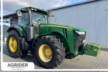 John Deere 8335 R