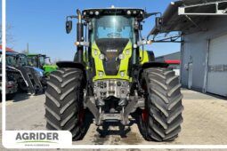 Claas Axion 810