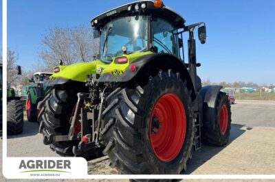 Claas Axion 810