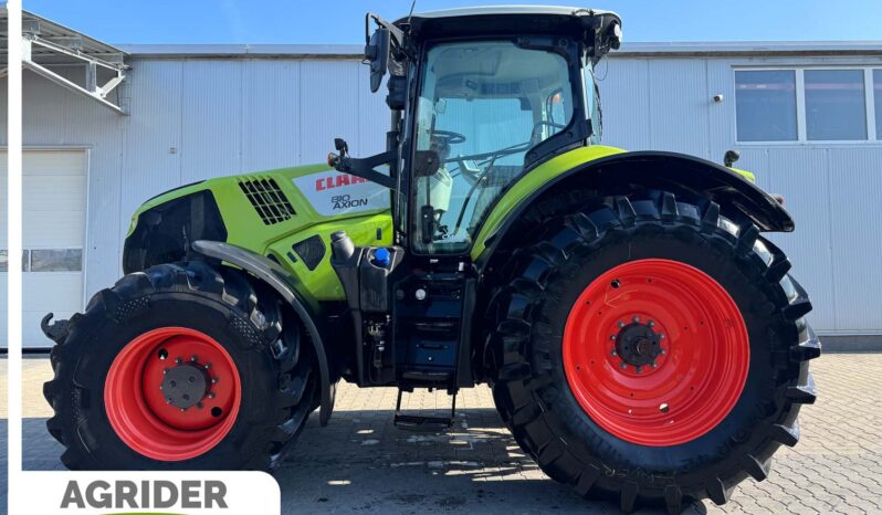 
								Claas Axion 810 full									
