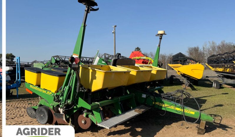 
								John Deere 1750 MaxEmerge XP full									