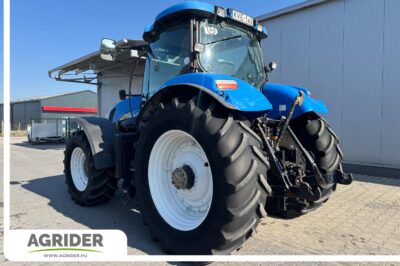 New Holland T 7060