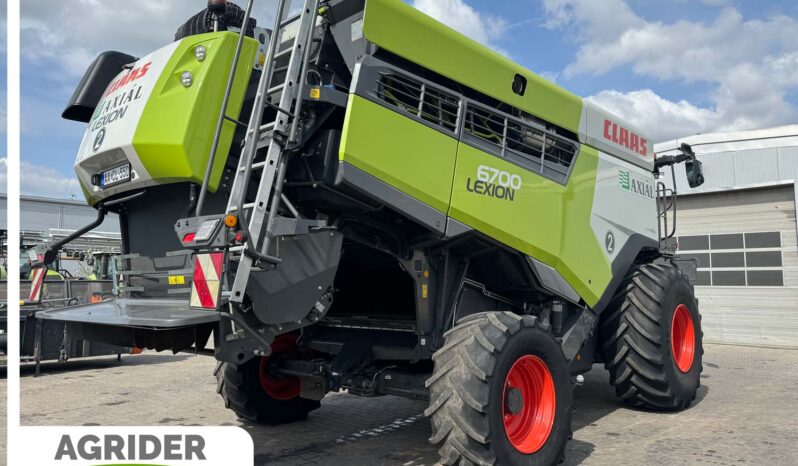 
								Claas Lexion 6700 4WD full									