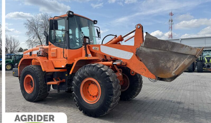 
								Doosan DL 200 full									