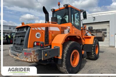 Doosan DL 200